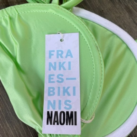 NWT Frankie's Bikinis Maggie top in honeydew - Picture 10 of 11